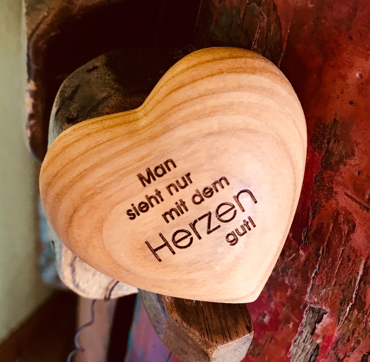 Thankgoods Holzherz Man sieht nur mit dem Herzen gut