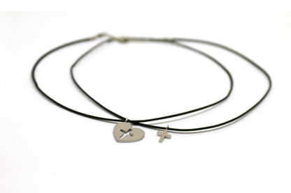 Thankgoods Freundschaft-Schmuckset Herz/Kreuz für 2 Menschen die Ihre Liebe auf eine ganz besondere Art teilen möchten!